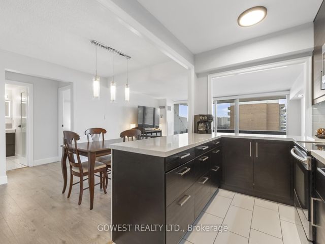1806 - 240 Scarlett Rd