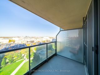 803 - 225 Sherway Gdns
