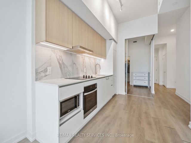 115 - 1100 Sheppard Ave