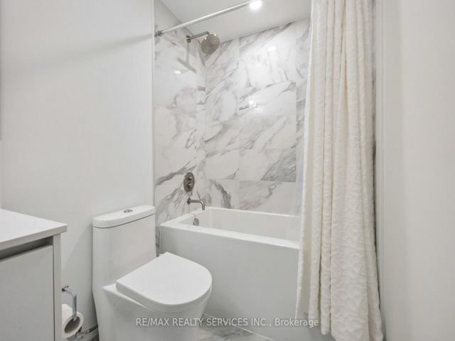 115 - 1100 Sheppard Ave