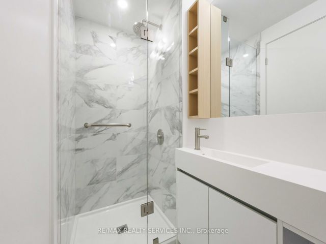 115 - 1100 Sheppard Ave