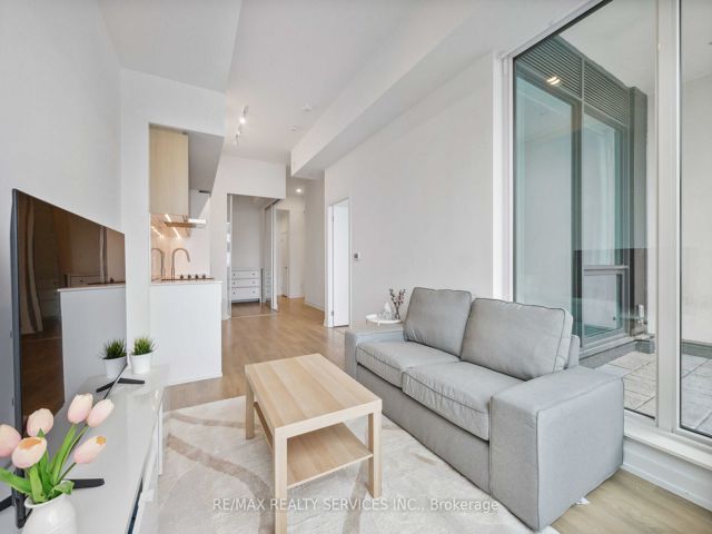 115 - 1100 Sheppard Ave
