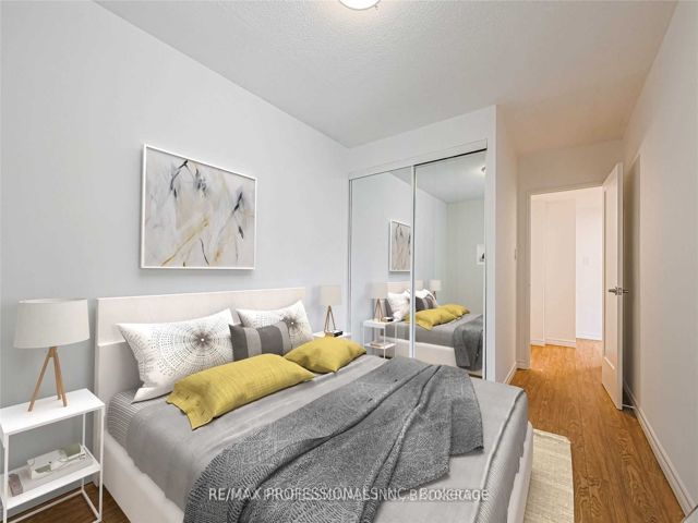 510 - 35 Ormskirk Ave