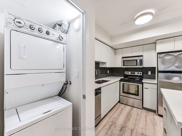 336 - 1100 Lansdowne Ave