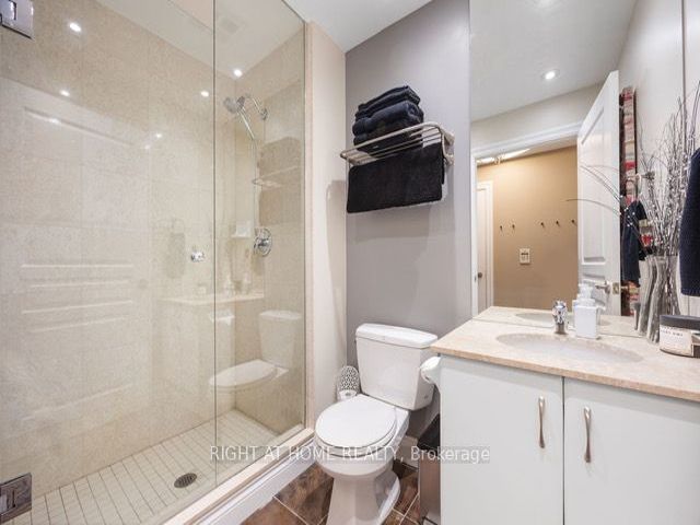 1108 - 2083 Lake Shore Blvd W