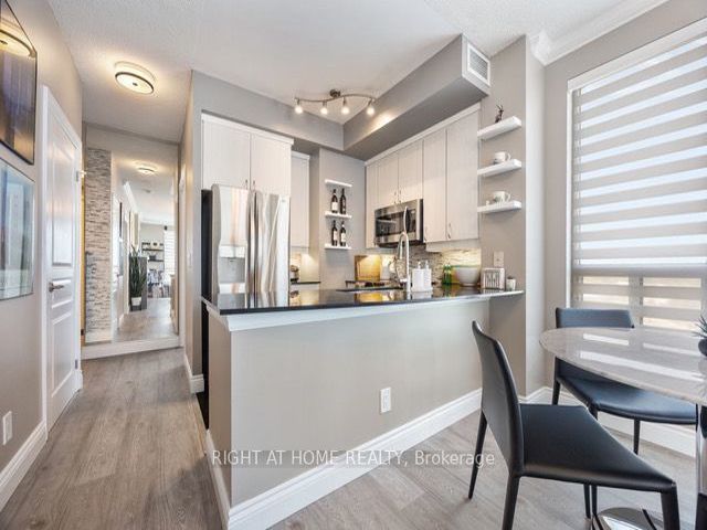 1108 - 2083 Lake Shore Blvd W