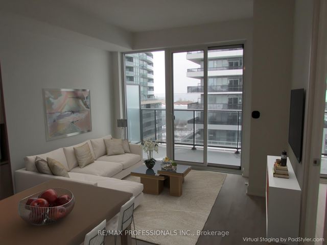 705 - 70 Annie Craig Dr