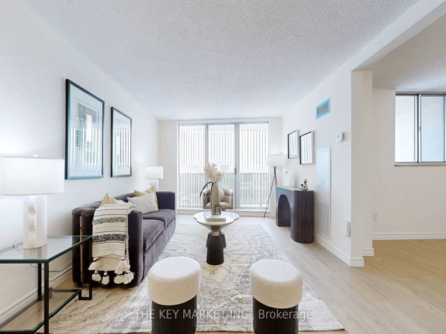 706 - 812 Burnhamthorpe Rd