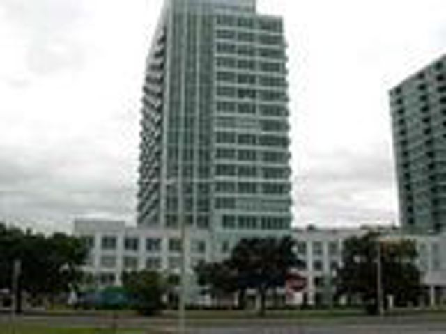 Ph6 - 1910 Lakeshore Blvd W