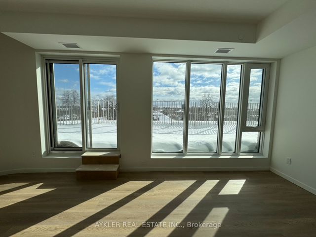 407 - 689 The Queensway