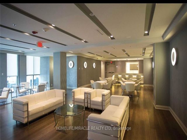 1006 - 80 Esther Lorrie Dr