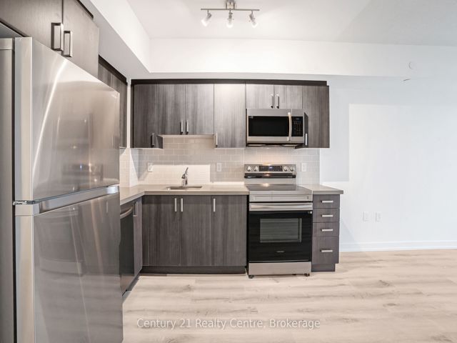 616 - 556 Marlee Ave