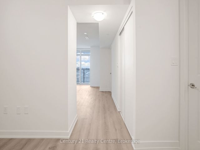 616 - 556 Marlee Ave
