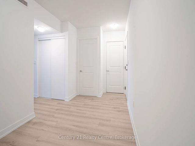 616 - 556 Marlee Ave