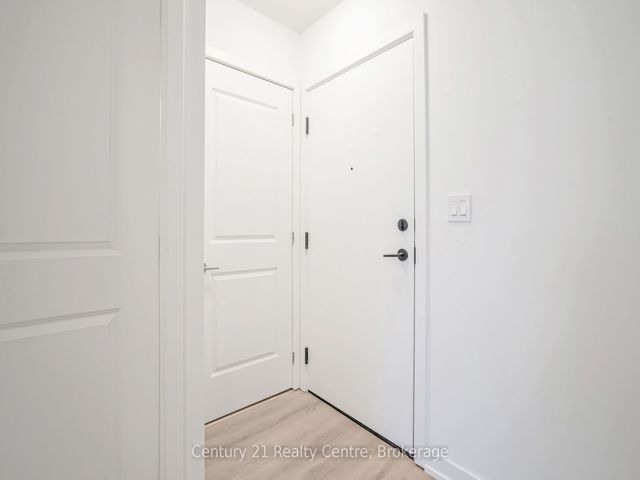 616 - 556 Marlee Ave