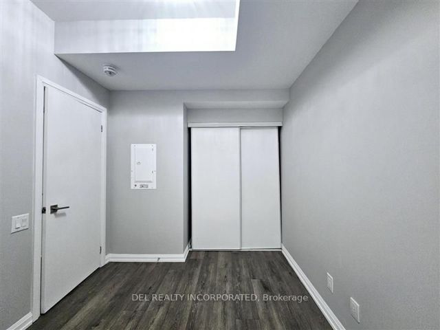 26 - 15 Brin Dr