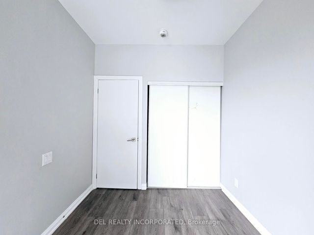 26 - 15 Brin Dr