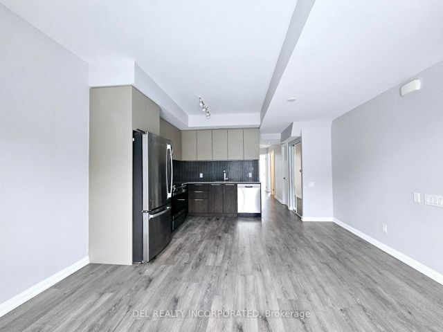 26 - 15 Brin Dr