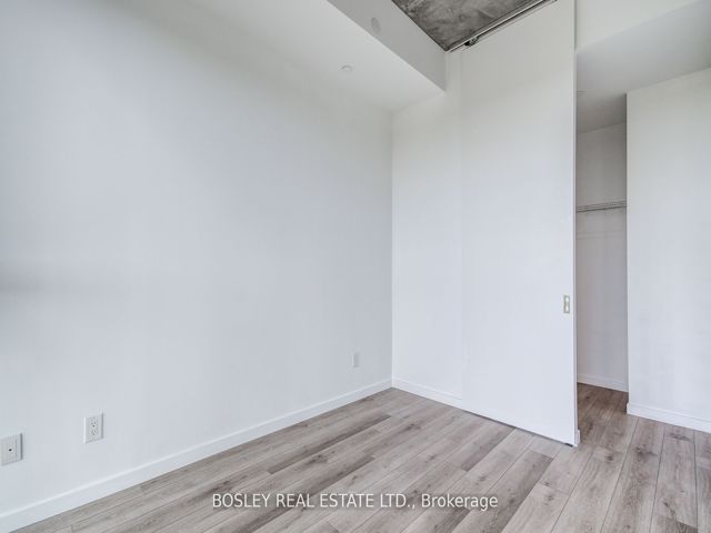 707 - 7 Smith Cres