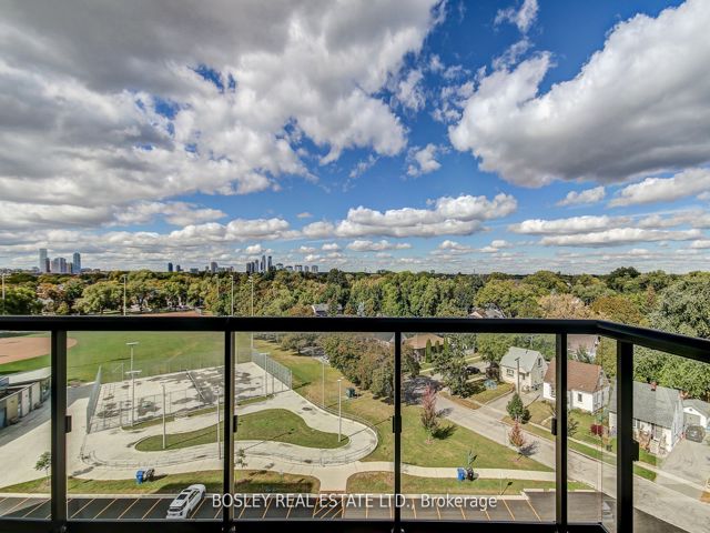 707 - 7 Smith Cres