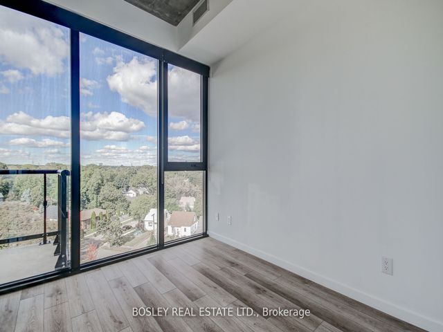 707 - 7 Smith Cres