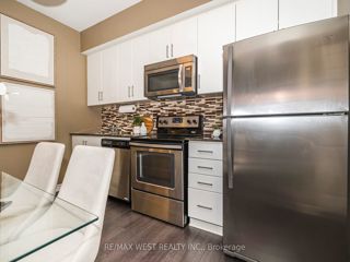 113 - 40 Carnation Ave