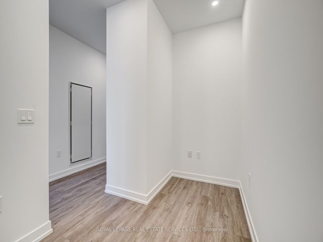 803 - 1195 The Queensway Ave