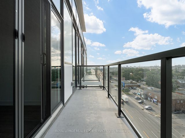 803 - 1195 The Queensway Ave