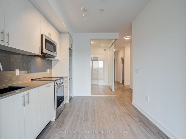 803 - 1195 The Queensway Ave