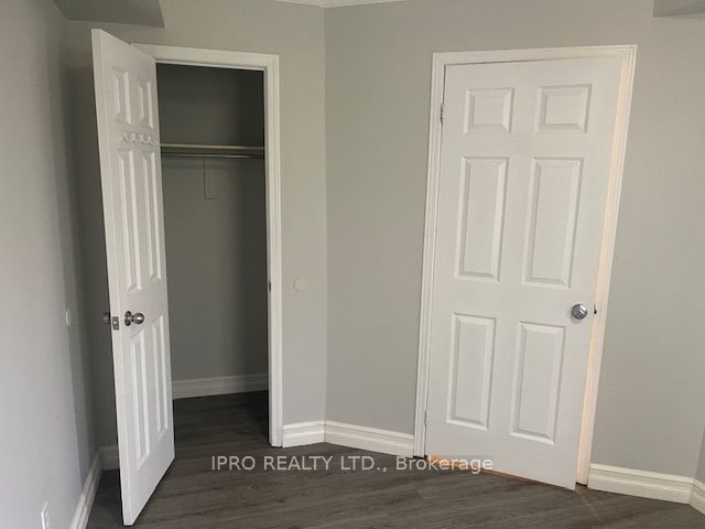 204 - 1530 Weston Rd