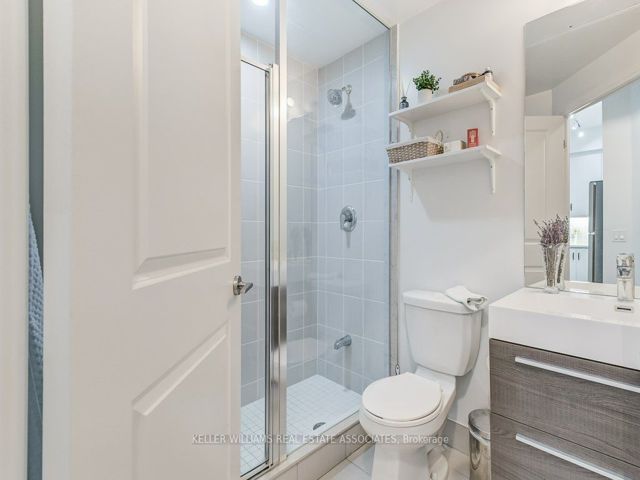 209 - 15 Zorra St