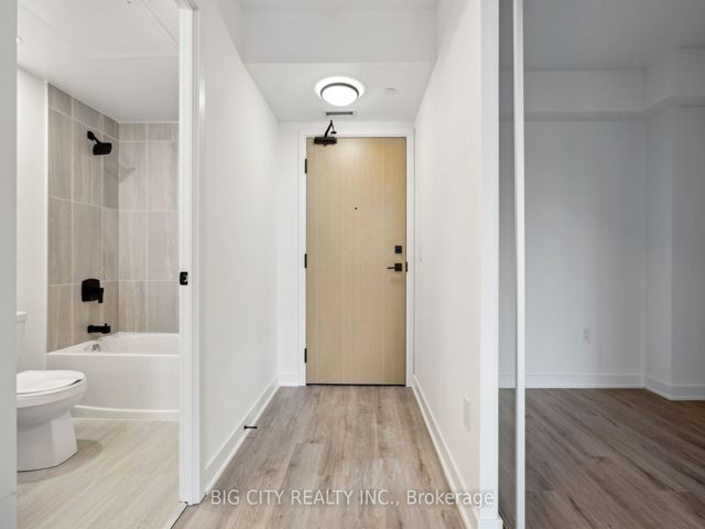 407 - 36 Zorra St