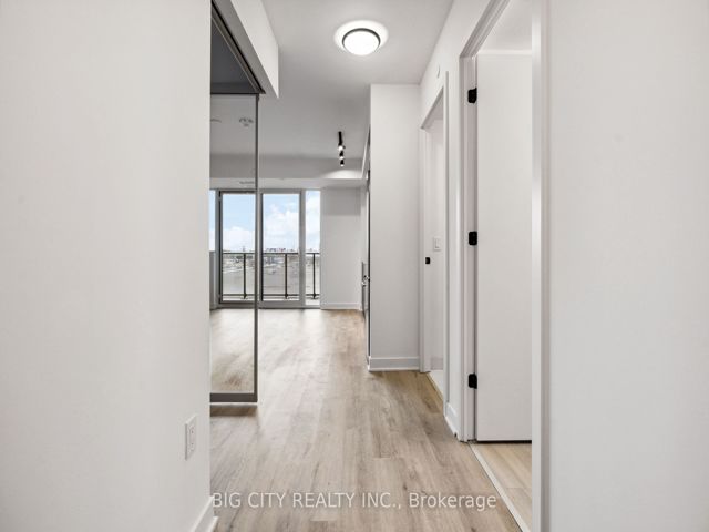 407 - 36 Zorra St