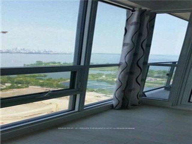 3708 - 2200 Lakeshore Blvd W