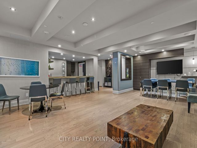 B209 - 60 Annie Craig Dr