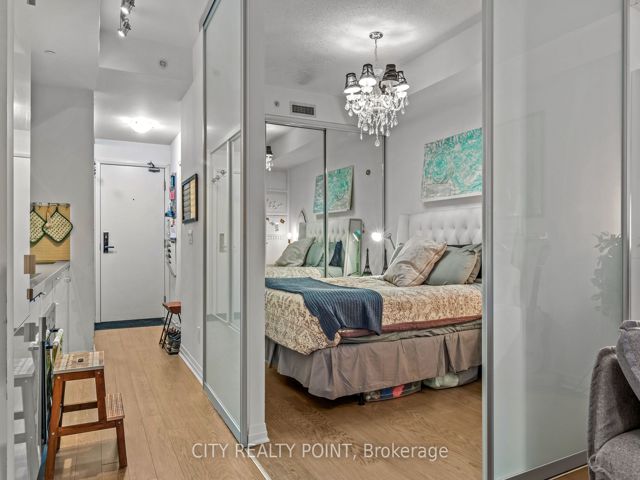 B209 - 60 Annie Craig Dr