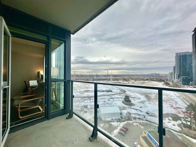1608 - 2200 Lake Shore Blvd W