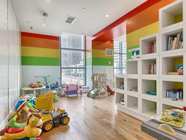 1608 - 2200 Lake Shore Blvd W