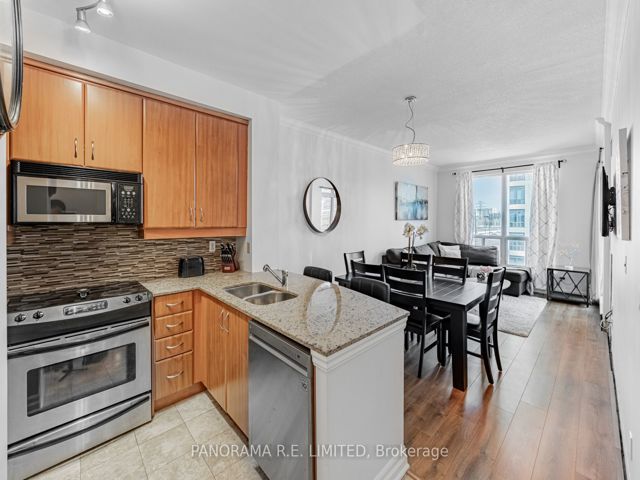 402 - 2087 Lake Shore Blvd W