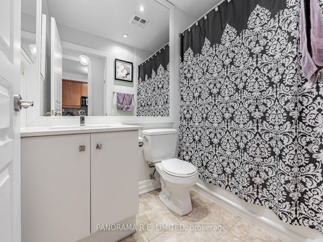 402 - 2087 Lake Shore Blvd W