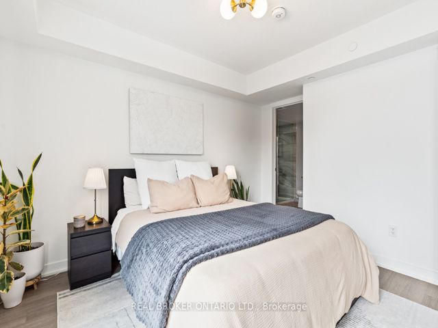 105 - 155 Downsview Park Blvd