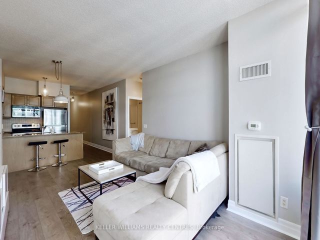 1209 - 58 Marine Parade Dr