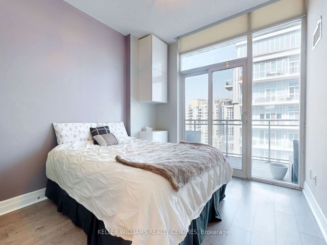 1209 - 58 Marine Parade Dr