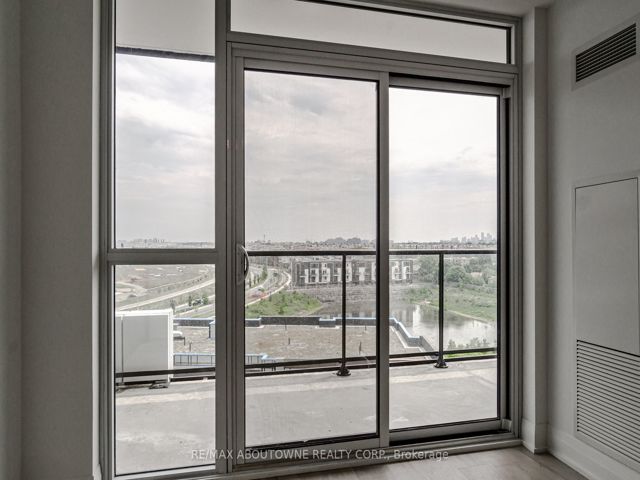 814 - 50 George Butchart Dr