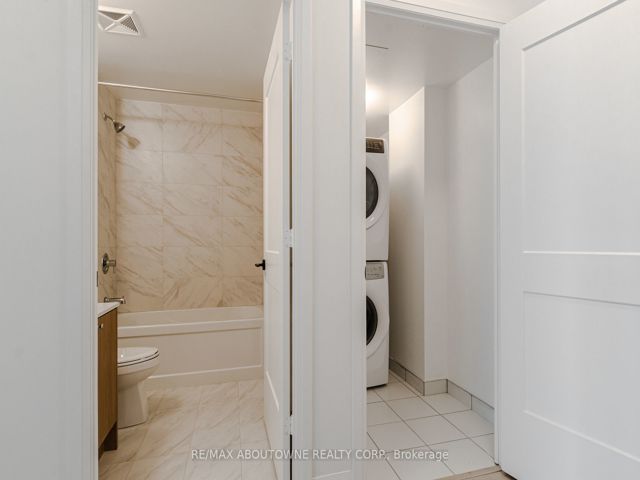 814 - 50 George Butchart Dr