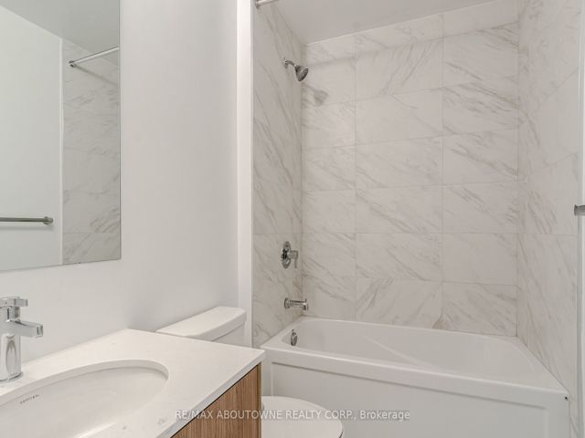 814 - 50 George Butchart Dr