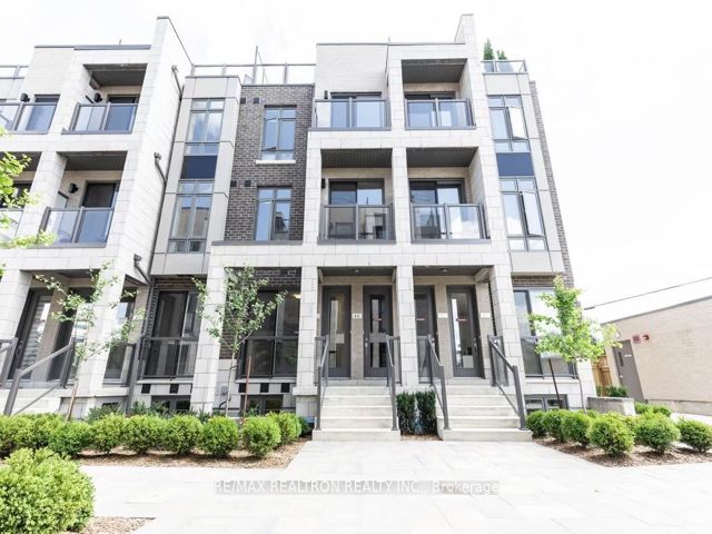 43 - 717 Lawrence Ave W
