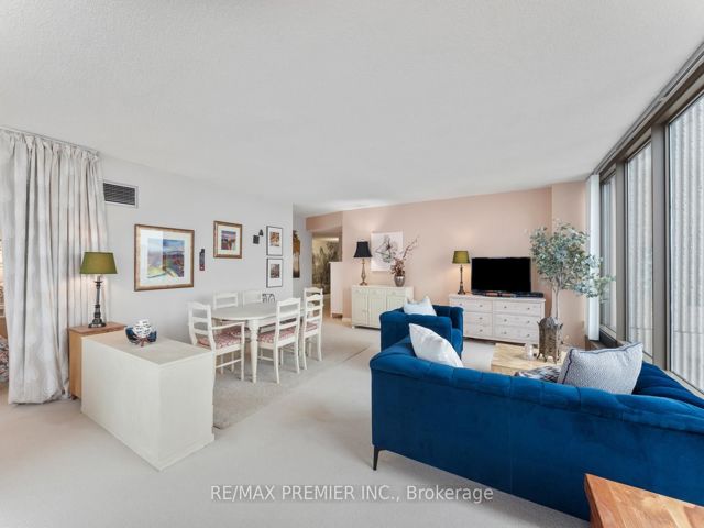 2103 - 2045 Lake Shore Blvd W