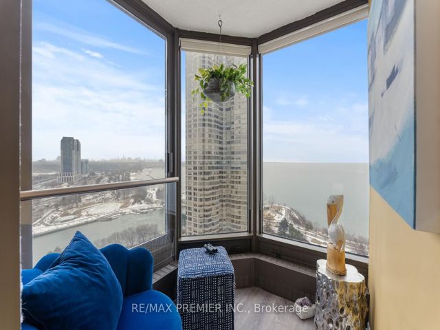 2103 - 2045 Lake Shore Blvd W