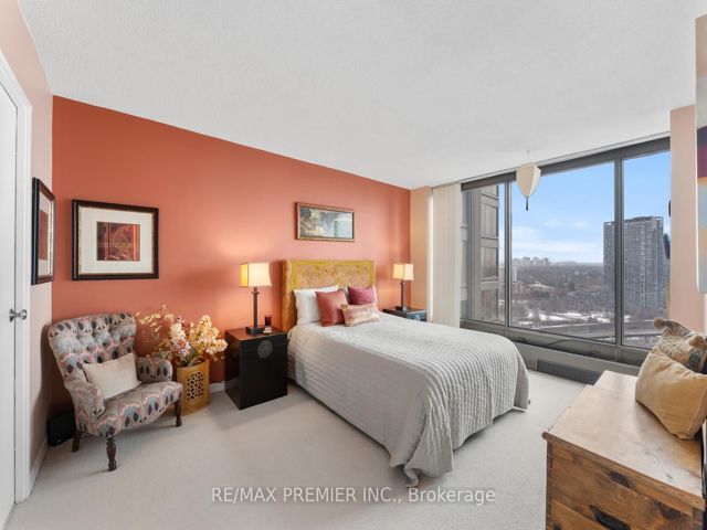 2103 - 2045 Lake Shore Blvd W